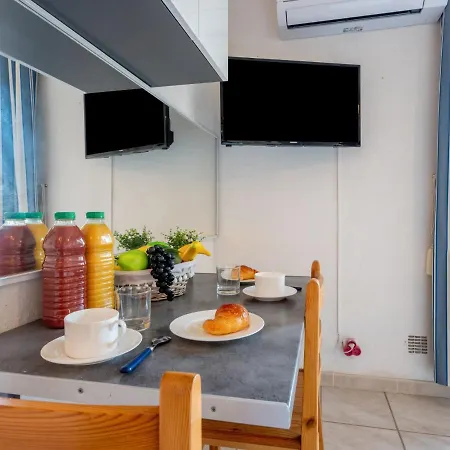 Le Chalet By Interhome * Canet-en-Roussillon
