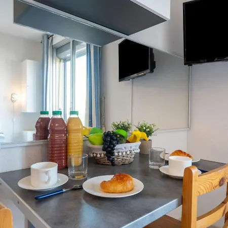 Apartment Le Chalet By Interhome *